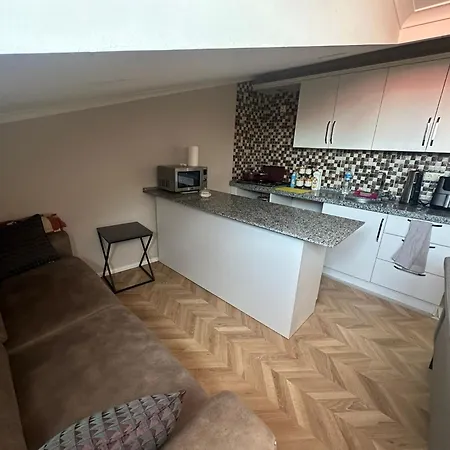 Apartment Byzantine